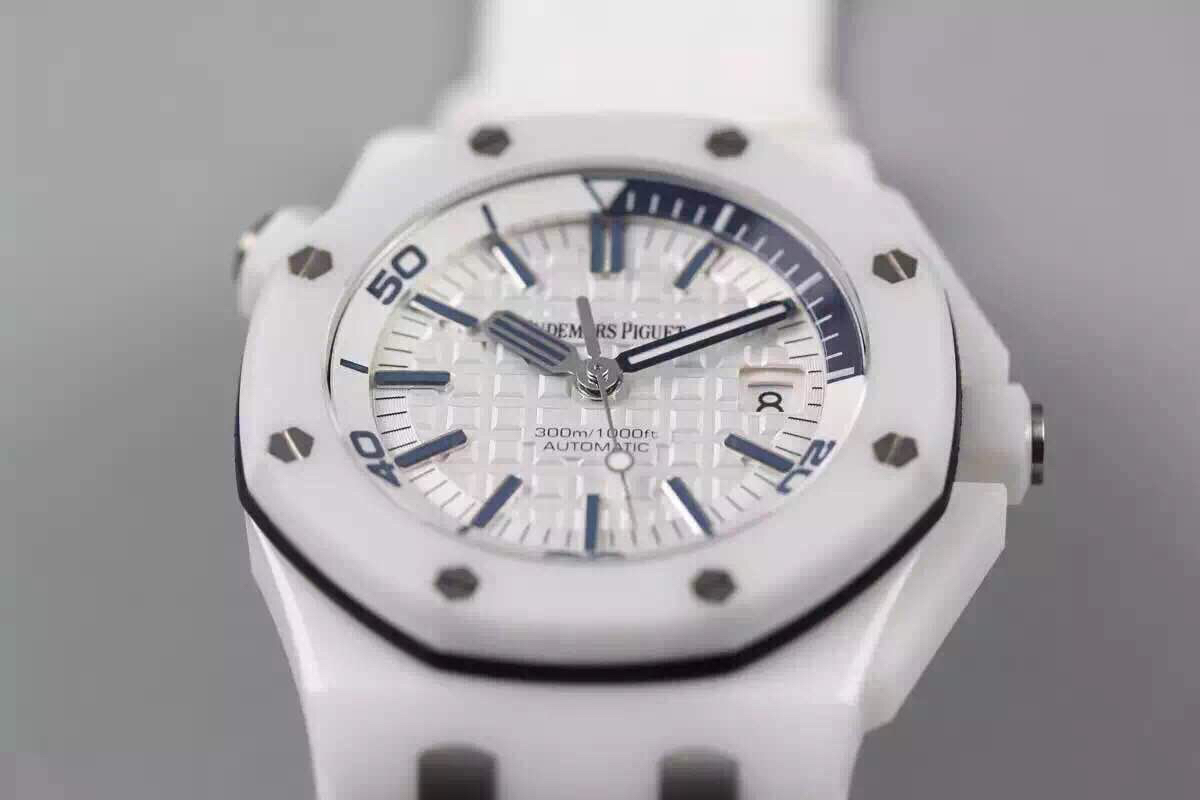 2023112701390054 - AP 愛彼 Royal Oak Offshore 皇家橡樹離岸型 15707CB.OO.A010CA.01￥4580